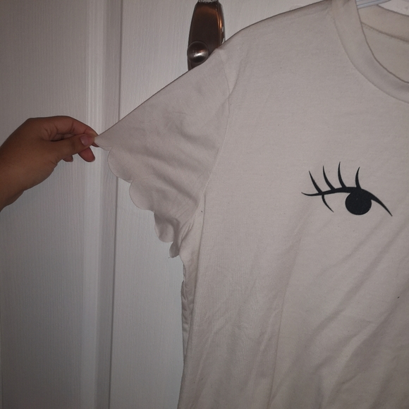Eye print scalloped t-shirt - Picture 5 of 5